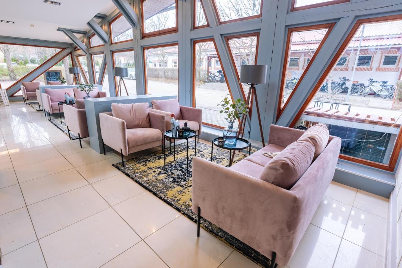 Vadvirag Panzio Hotel Ágfalva Екстериор снимка