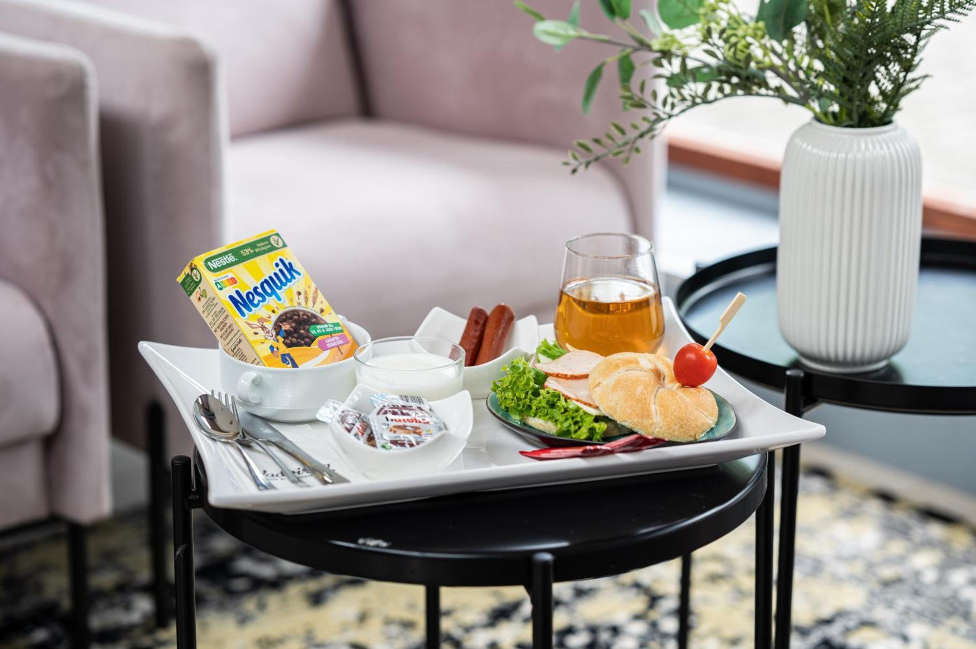 Vadvirag Panzio Hotel Ágfalva Екстериор снимка