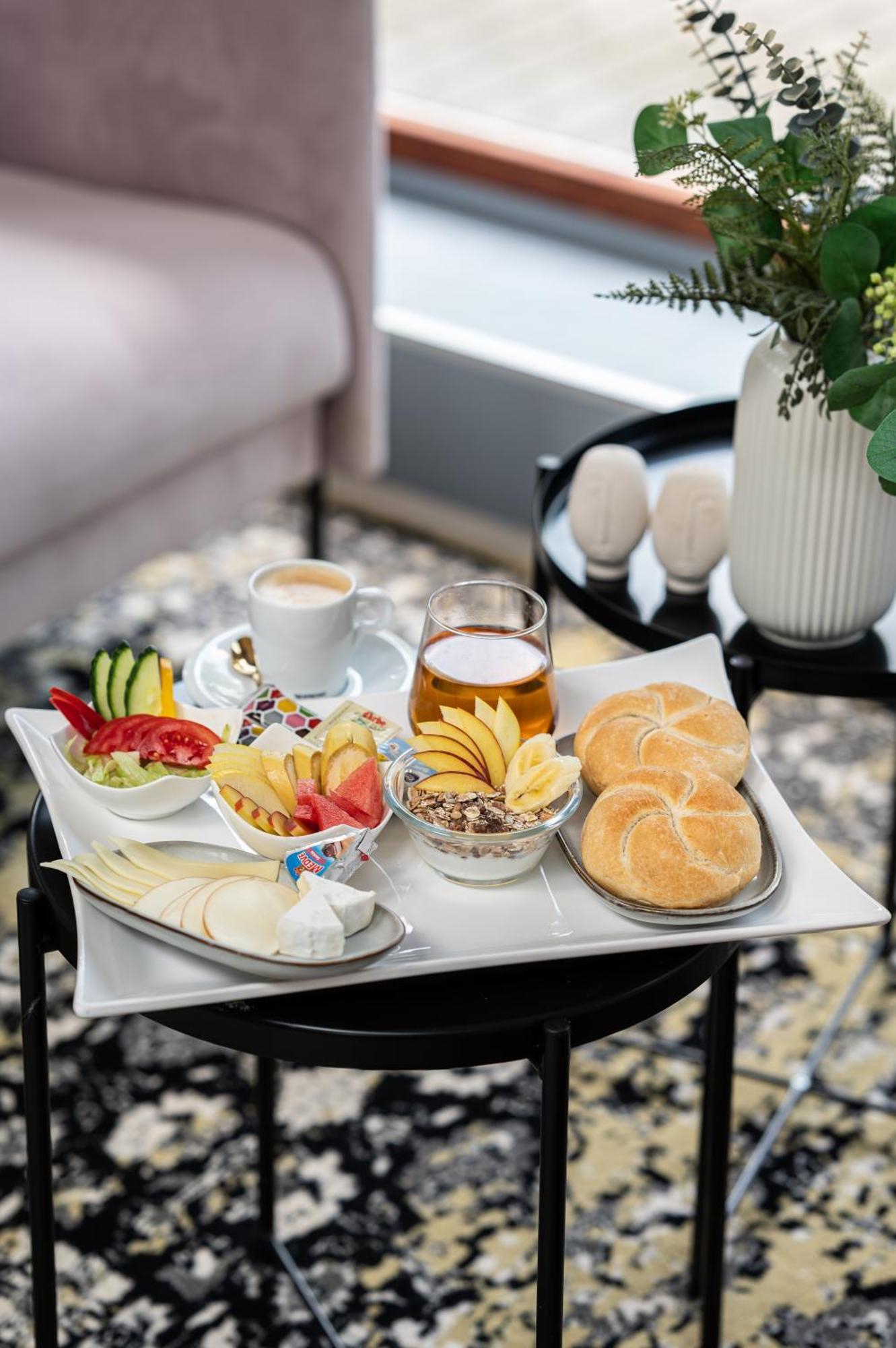 Vadvirag Panzio Hotel Ágfalva Екстериор снимка